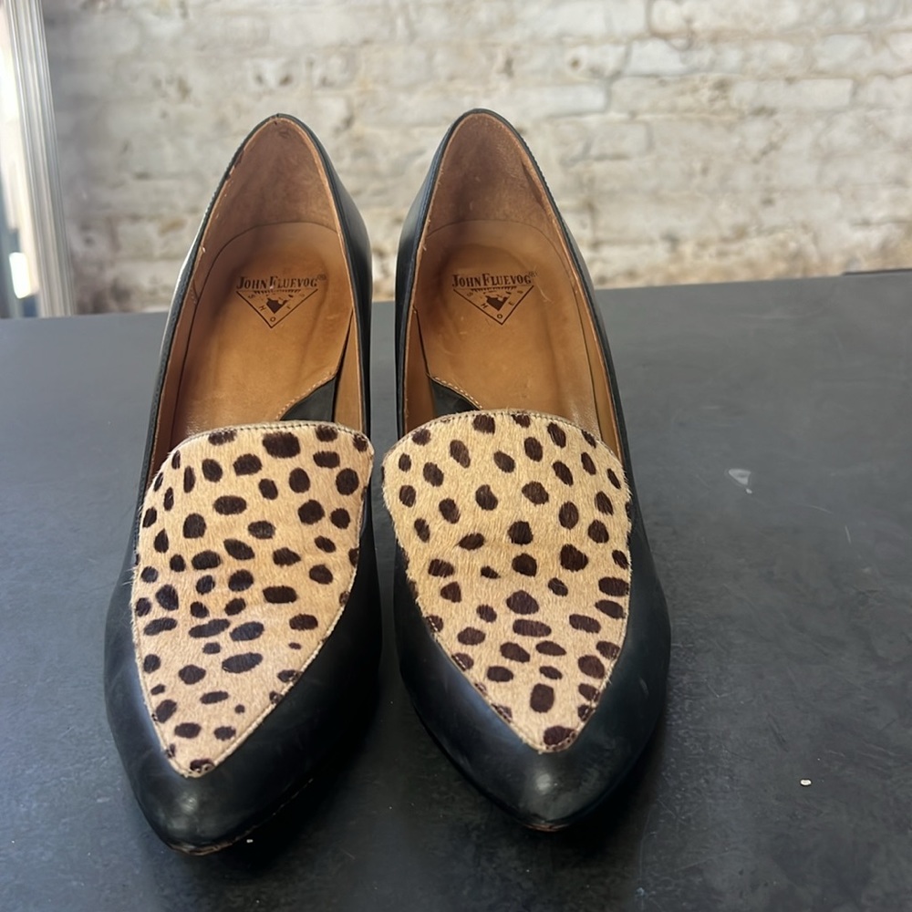 John Fluevog Davis Leopard pump - Picture 2 of 8
